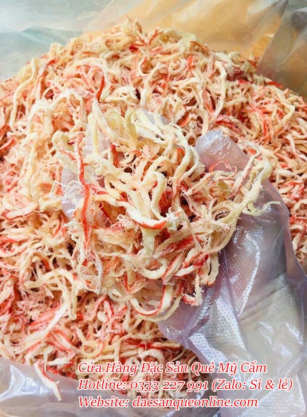 Khô mực xé hấp nước dừa tại Quận 7